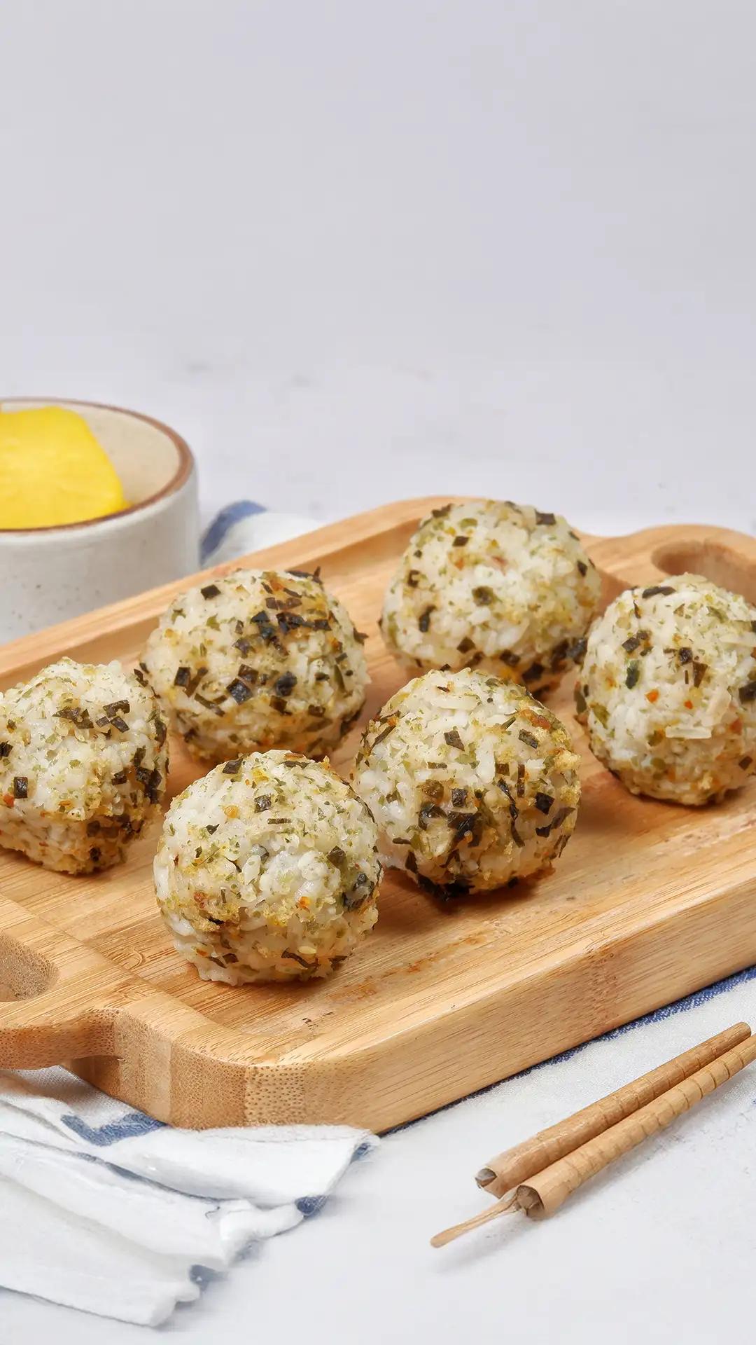 Bola-Bola Nasi Ikan Teri