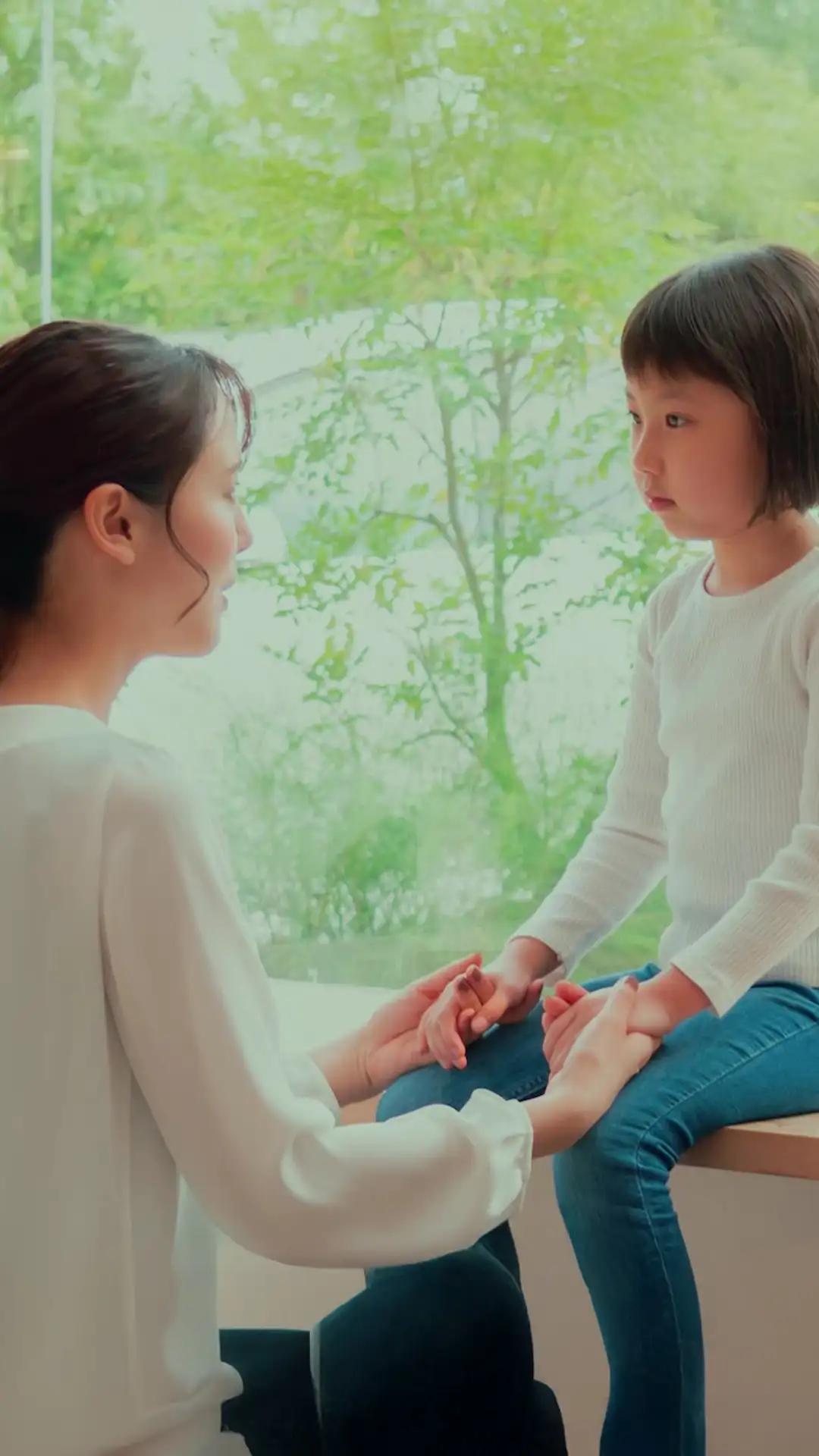 Tips Komunikasi Efektif dengan Si Kecil