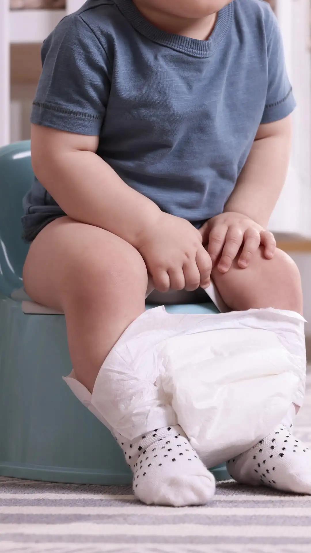 Anak Tidak Mau Duduk di Kloset