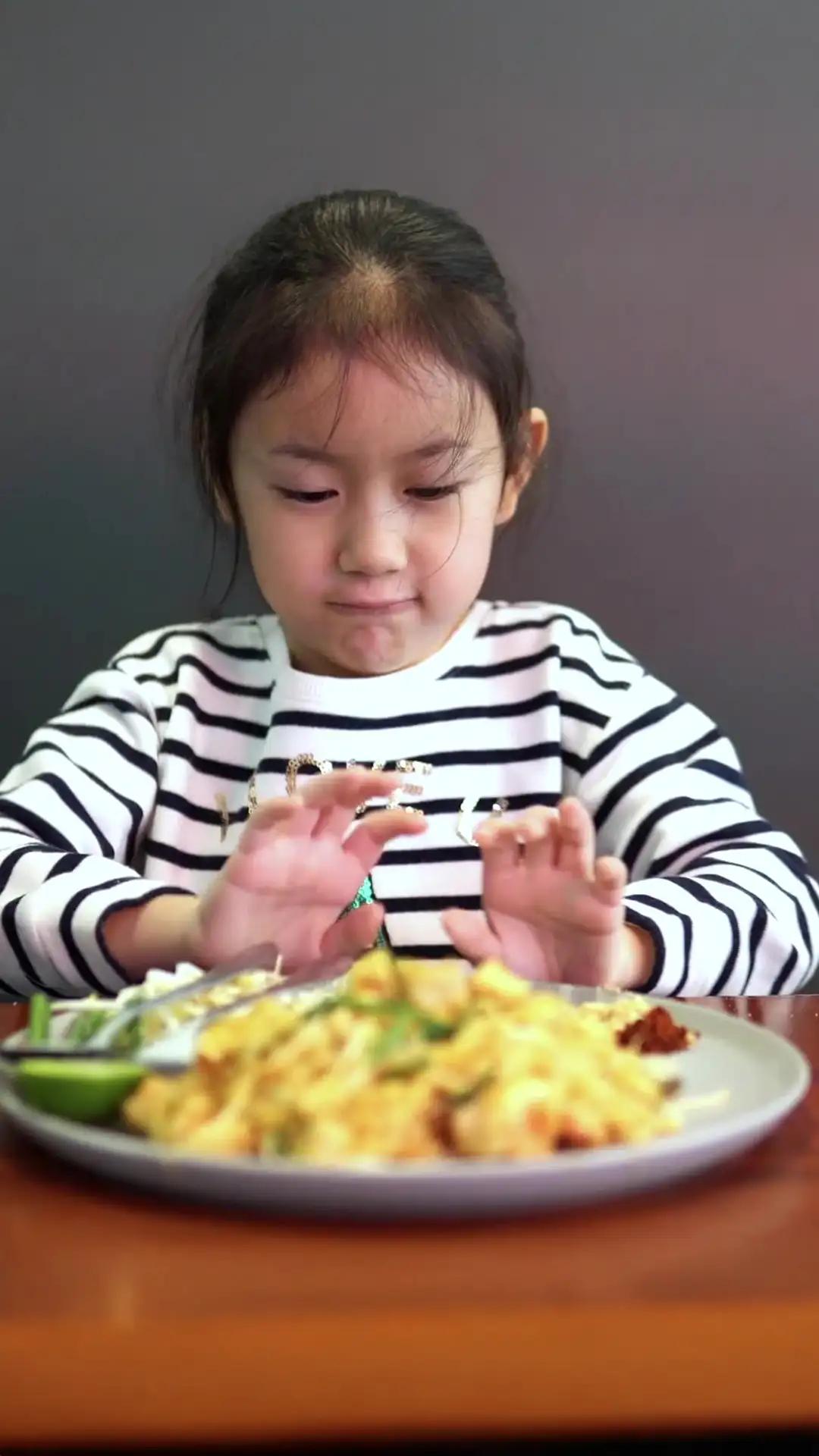 Cara Mengatasi Trauma Makan