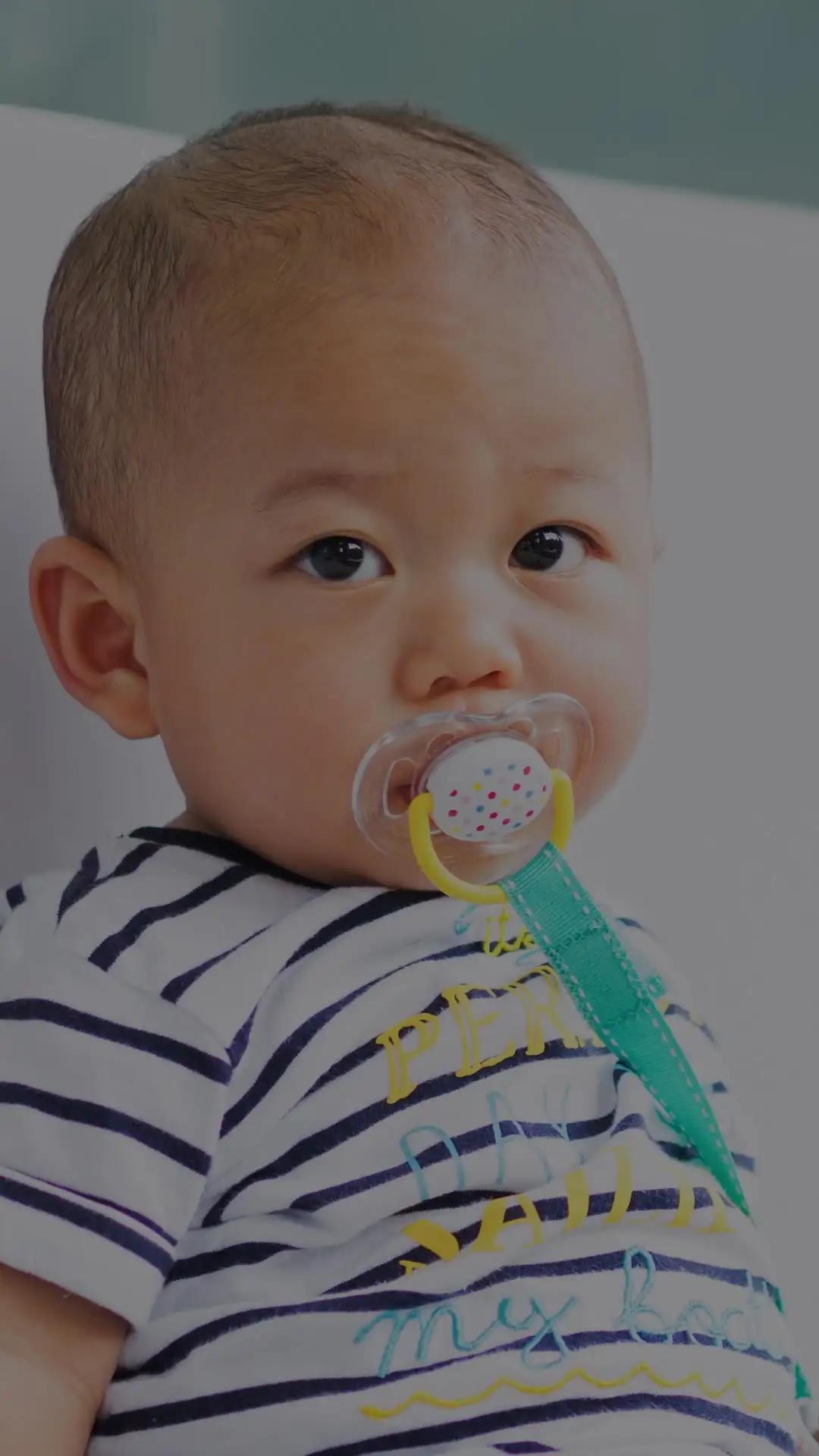 Mengempeng dan Keterlambatan Bicara