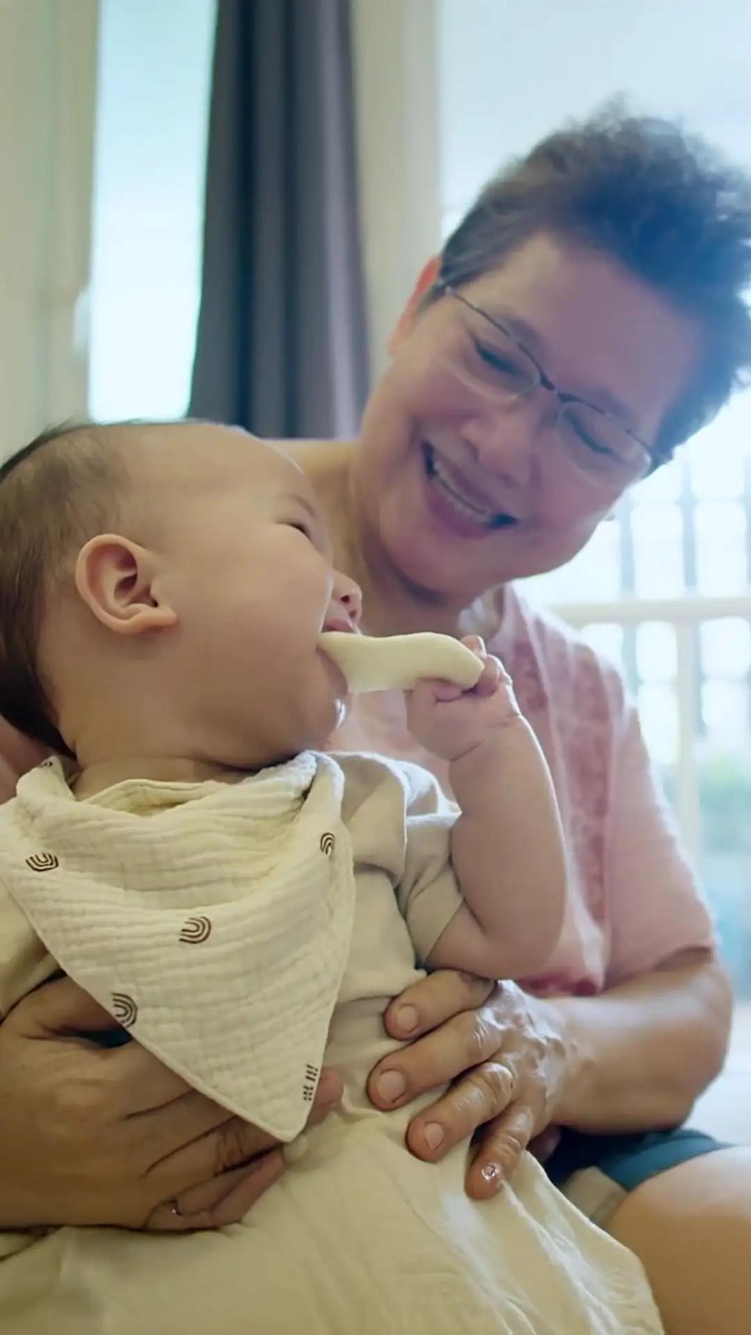 Menitipkan Si Kecil dengan Orangtua